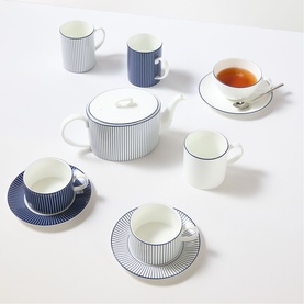 Gio Pinstripe Mug 380ml