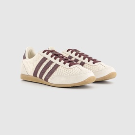 Japan Trainers