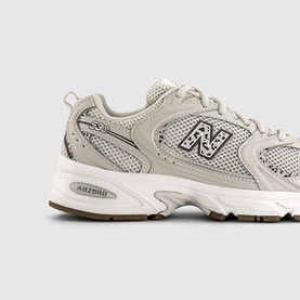 MR530 Trainers