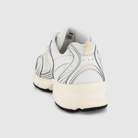 MR530 Trainers