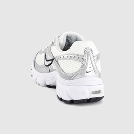 Nike Air Max Moto 2K Trainers