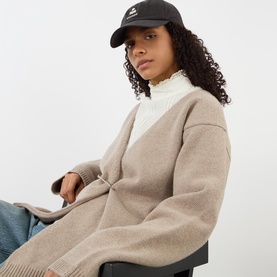 Tomas Logo Baseball Cap