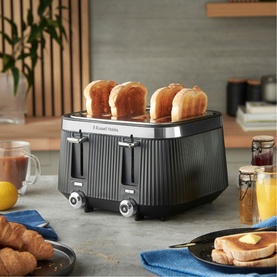 Bronte 4 Slice Toaster Black