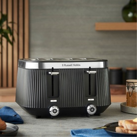 Bronte 4 Slice Toaster Black