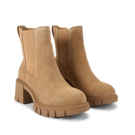 True Chelsea Boots