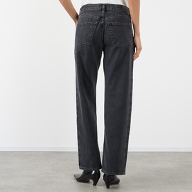 Lindz Low-Rise Easy Straight Leg Jeans