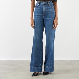 The Slice Flared Jeans