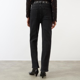 Le Sleek Stud Embellished Straight Leg Jeans