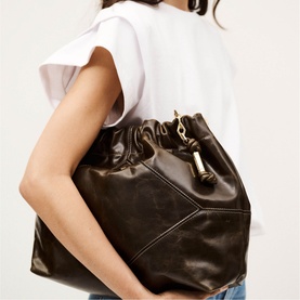 June Vintage Tote Bag