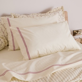 180 Thread Count Evelyn Buttermilk Pink Rolenio Pillowcase Set
