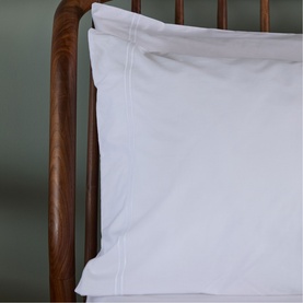 180 Thread Count Evelyn White Rolenio Pillowcase Set