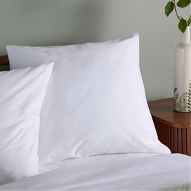 180 Thread Count Evelyn White Square Rolenio Pillowcase