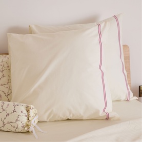 180 Thread Count Evelyn Buttermilk Square Pink Rolenio Pillowcase
