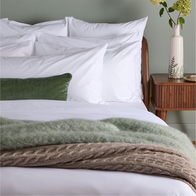180 Thread Count Evelyn White Duvet Cover Set