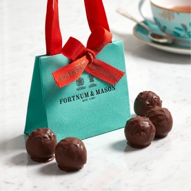 Mini Shopper with Chocolate Truffles 65g