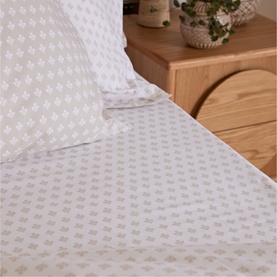 300 Thread Count Mia Fitted Sheet