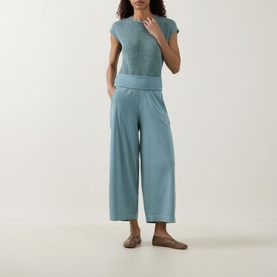 Banded Wide-Leg Cropped Trousers