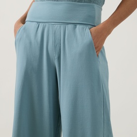 Banded Wide-Leg Cropped Trousers