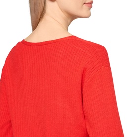Fine Knitted Ribbed Sweater
