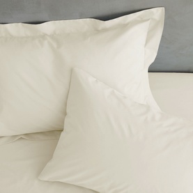 Easy Iron Standard Pillowcase Cream