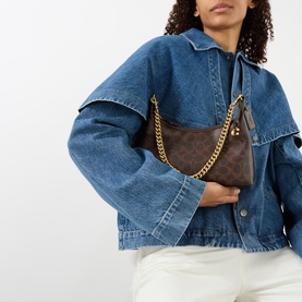 Juliet 25 Logo Motif Shoulder Bag