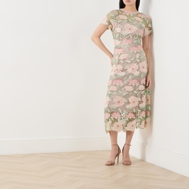 Loreta Floral Lace Dress