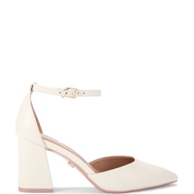 Refined Wide Fit Courts