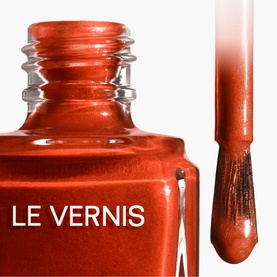 Longwear Nail Varnish