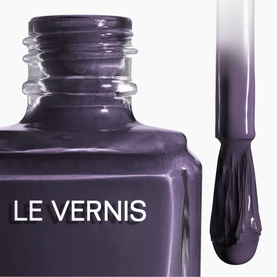 Longwear Nail Varnish