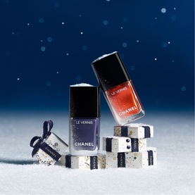 Longwear Nail Varnish