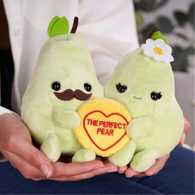 The Perfect Pear, Two Pears 18cm