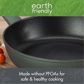 Earth Friendly Covered Chefs Pan 28cm