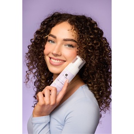 Define & Volumise Styling Foam