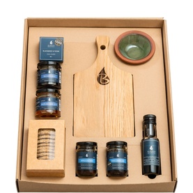 Cheeseboard Essentials Hamper