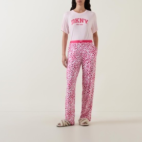 Logo T-Shirt & Heart Bottoms Pyjama Set