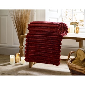 Alnick Fleece Ribbed Throw Merlot