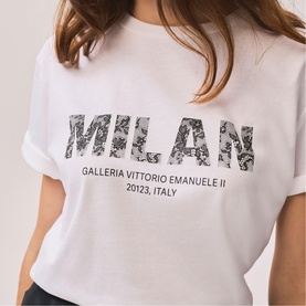 Lace Milan Graphic T-Shirt
