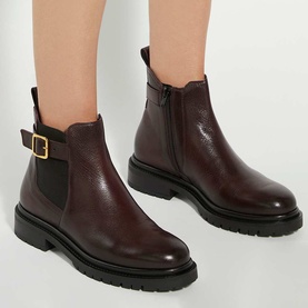 Paused Leather Buckle Detail Chelsea Boots