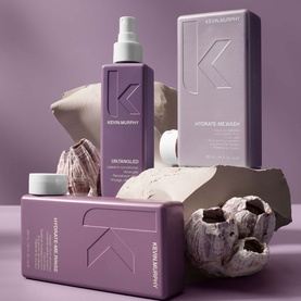 Illuminate Hydrate Gift Set