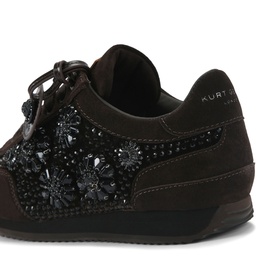 Chelsea Jewel Tag Trainers