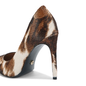 Eterno Court Shoes