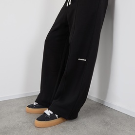 Pleated Drawstring Sweatpants