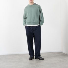 Washed Raglan Sweatshirt