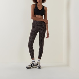 SPANXshape&trade; Booty Boost&reg; Leopard 7-8 Leggings