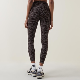 SPANXshape&trade; Booty Boost&reg; Leopard 7-8 Leggings