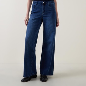 Mid-Rise Straight Leg Jeans