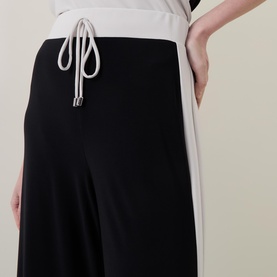 Colour-Blocked Drawstring Trousers