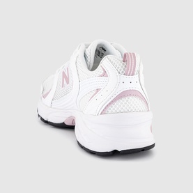 MR530 Lace-Up Trainers