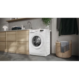 600 SensiCare 8kg 1400 Spin Washing Machine White