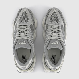9060 Trainers